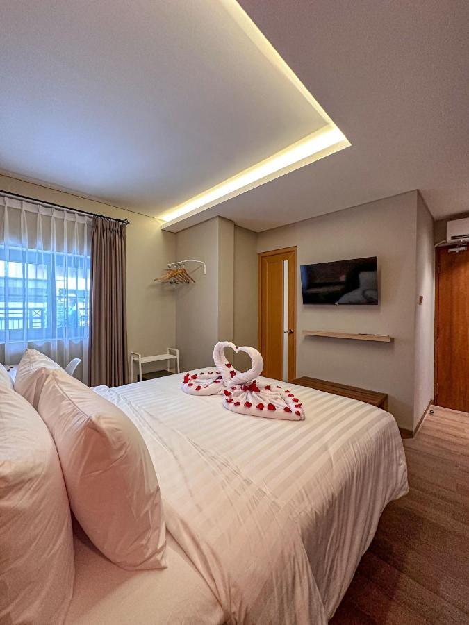 Lugano Arte Homestay Jakarta Bagian luar foto