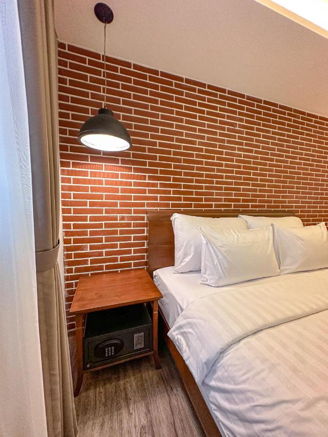 Lugano Arte Homestay Jakarta Bagian luar foto