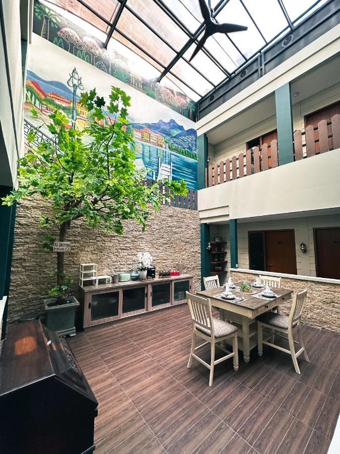 Lugano Arte Homestay Jakarta Bagian luar foto