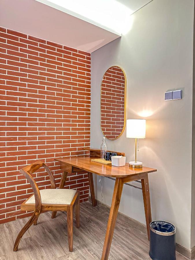 Lugano Arte Homestay Jakarta Bagian luar foto