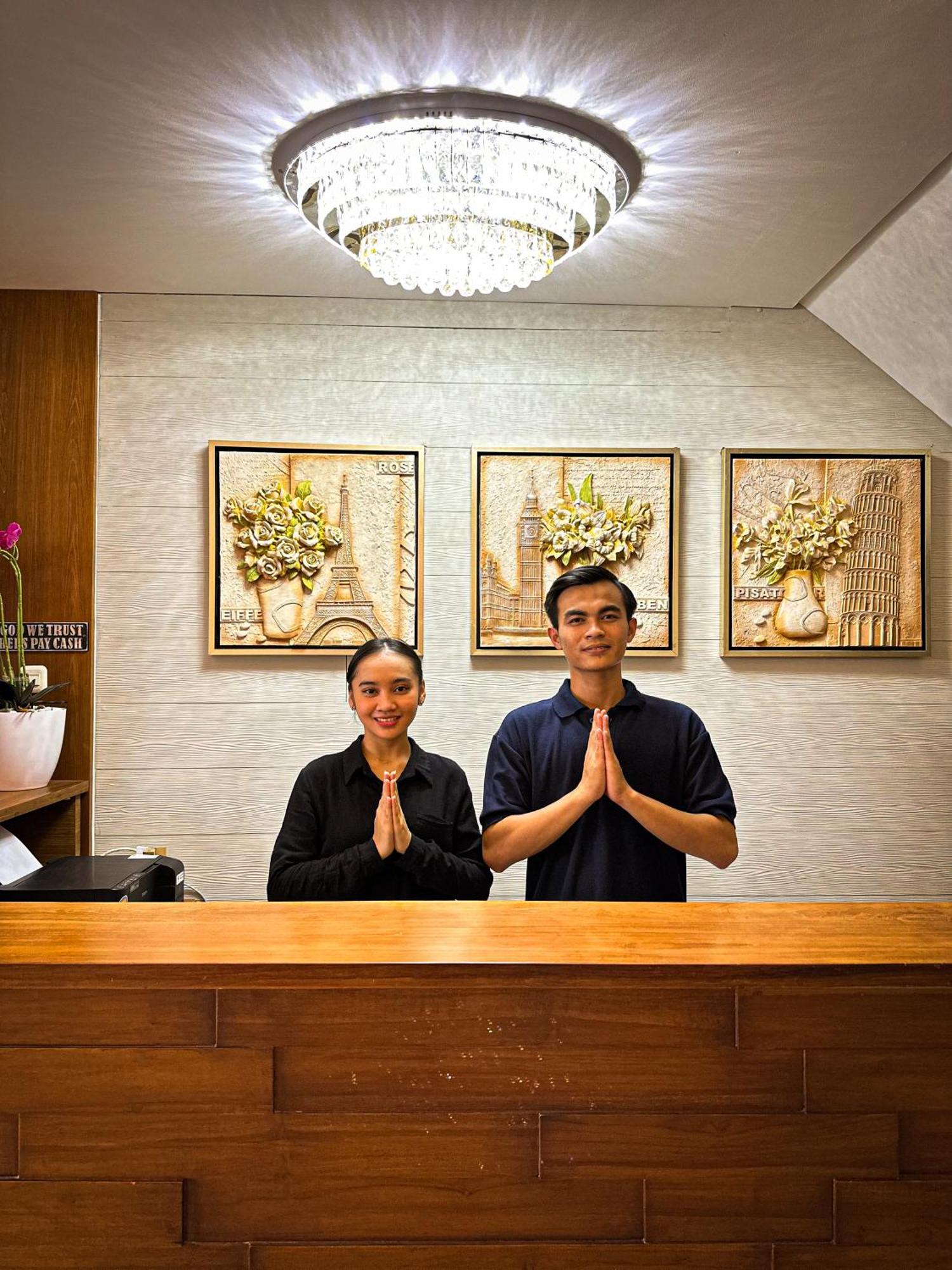 Lugano Arte Homestay Jakarta Bagian luar foto