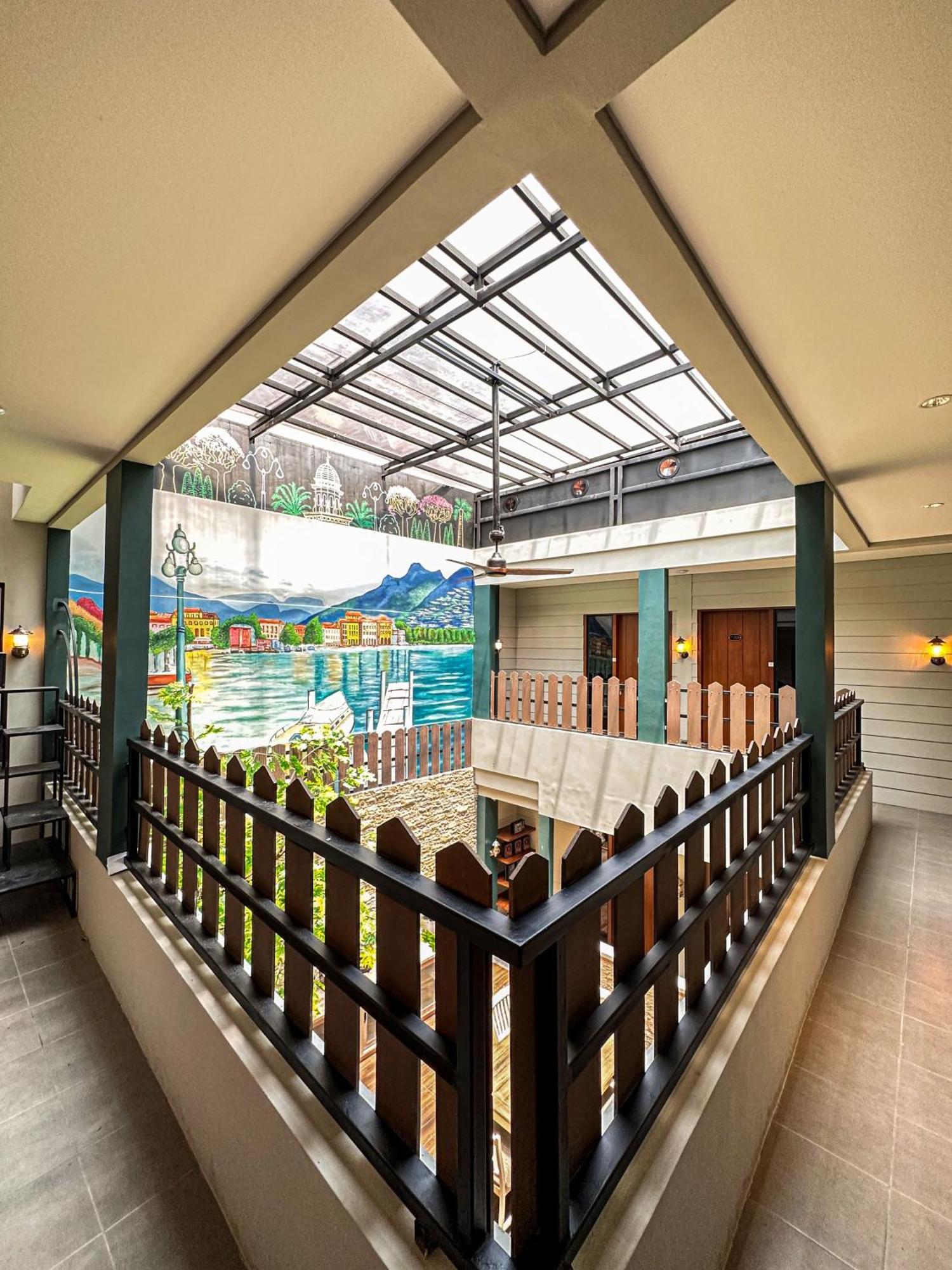 Lugano Arte Homestay Jakarta Bagian luar foto