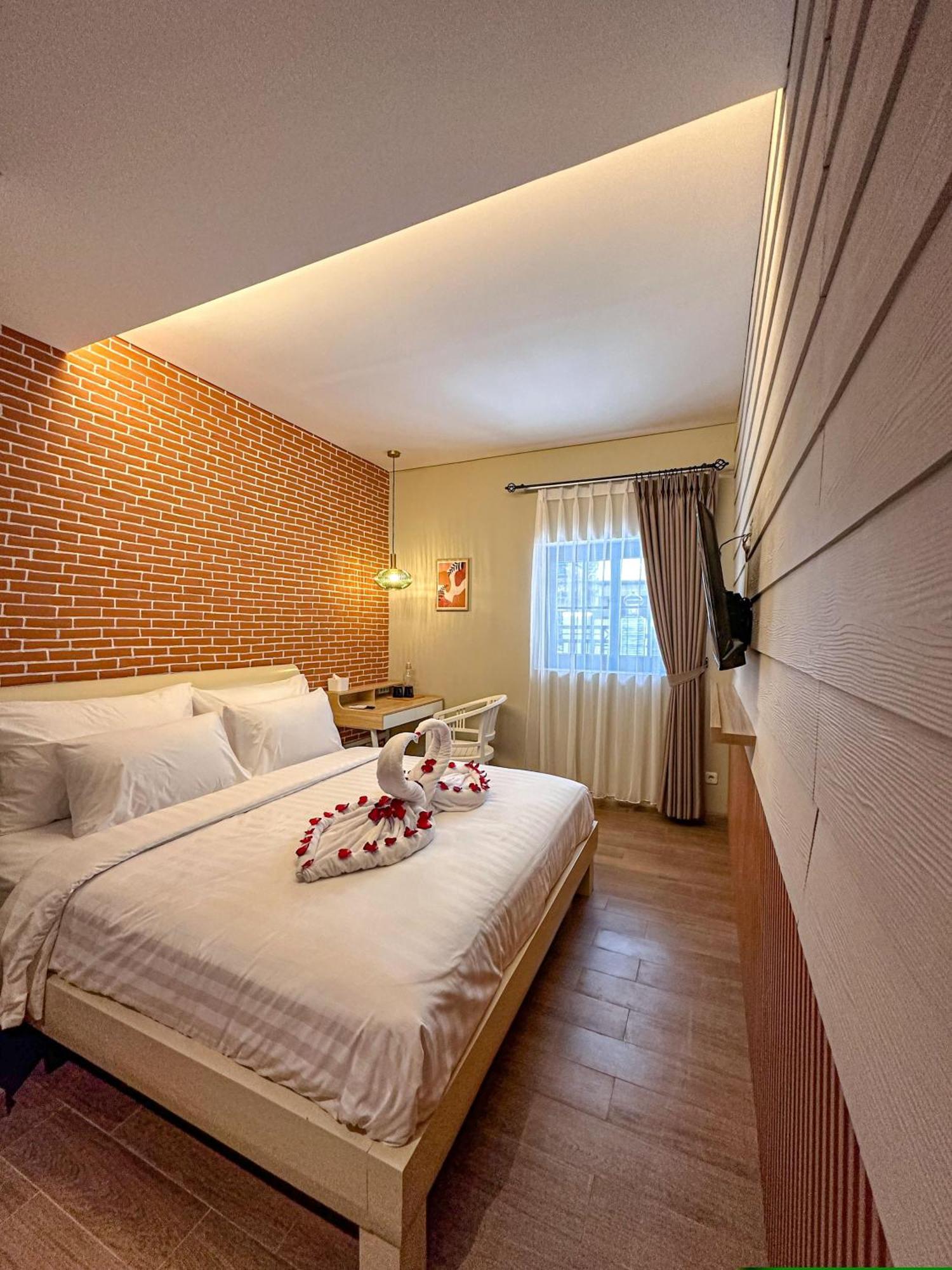 Lugano Arte Homestay Jakarta Bagian luar foto
